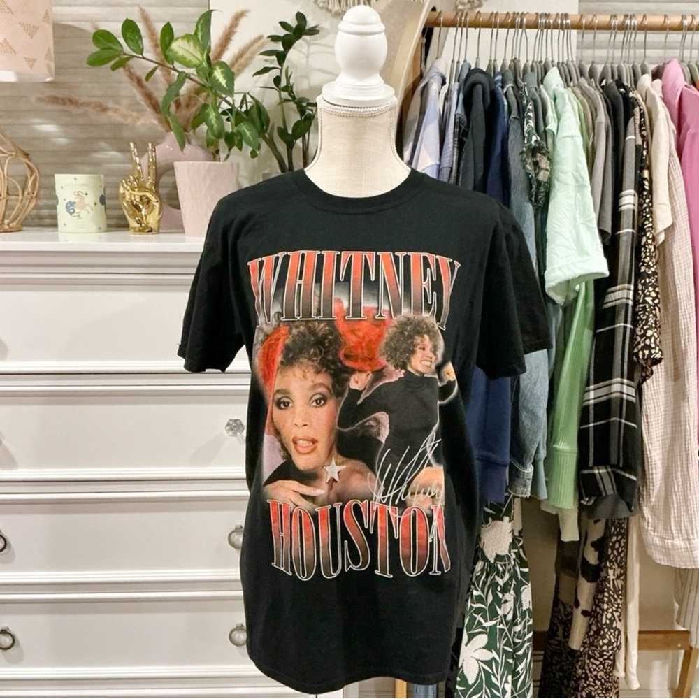 Whitney | Whitney Houston Black Tee size Medium